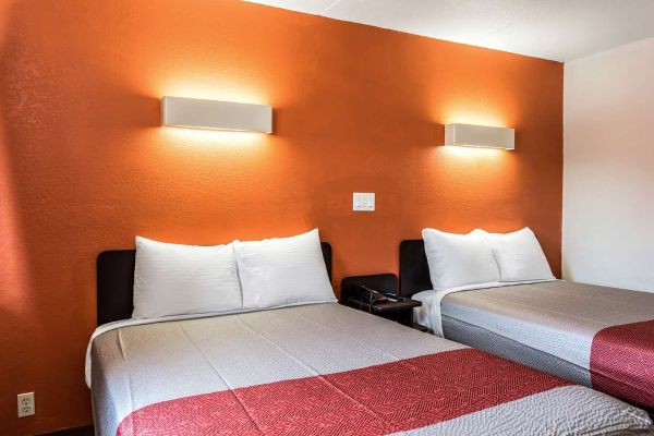 MOTEL 6 EVANSVILLE (Indiana)
